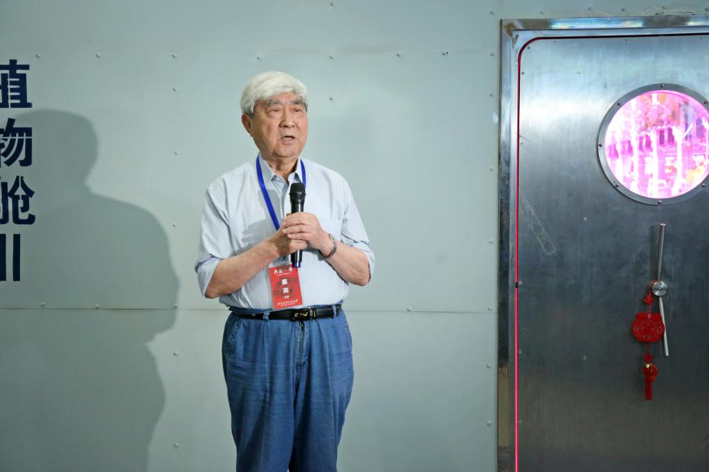 2DEC6E4AA7C49F94A8C756BC714_BD5A2145_D383.jpg?e=